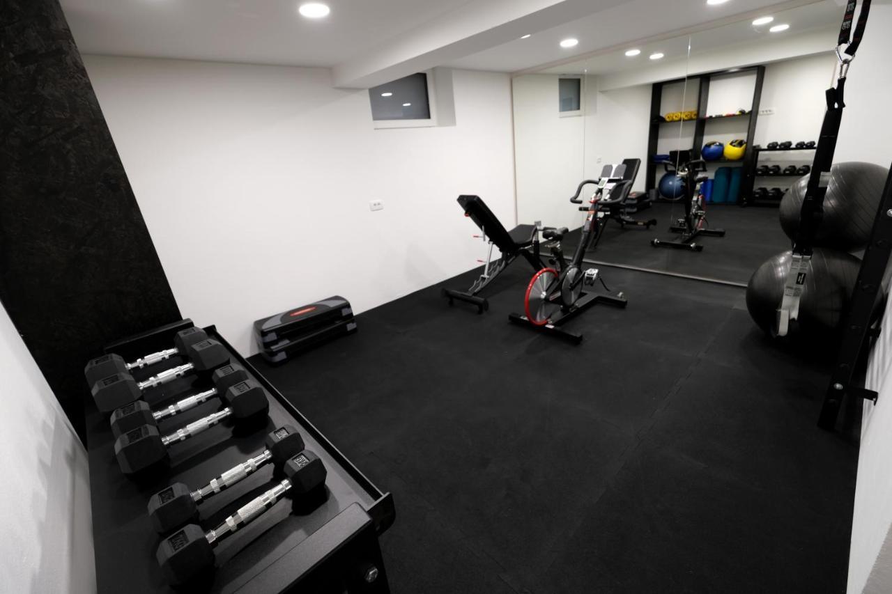 Apartments Emona Free Parking & Gym リュブリャナ エクステリア 写真